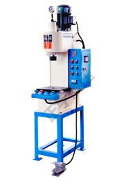 �c���Ŵ���